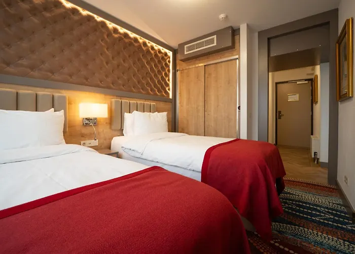 Art Hotel Rotterdam-Fully Renovated